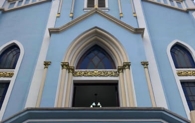 Foto da fachada da igreja